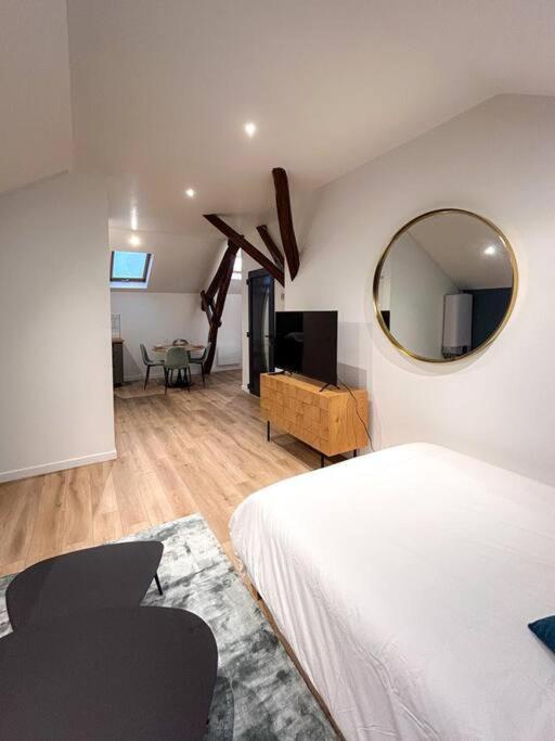 Ferienwohnung Le Cocoon Choisy-Le-Roi - Wifi, Parking Gratuit, Rer C Exterior foto