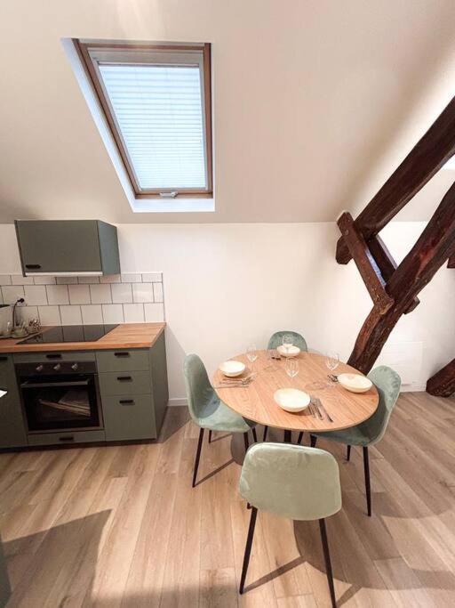Ferienwohnung Le Cocoon Choisy-Le-Roi - Wifi, Parking Gratuit, Rer C Exterior foto