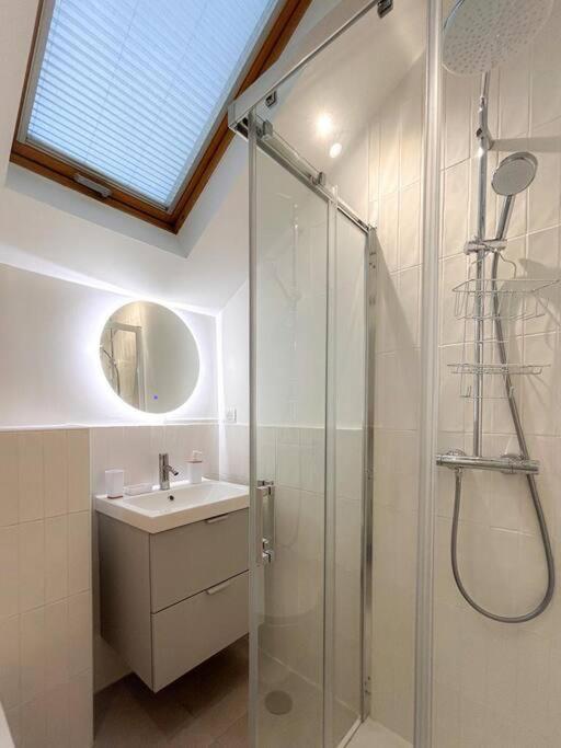Ferienwohnung Le Cocoon Choisy-Le-Roi - Wifi, Parking Gratuit, Rer C Exterior foto