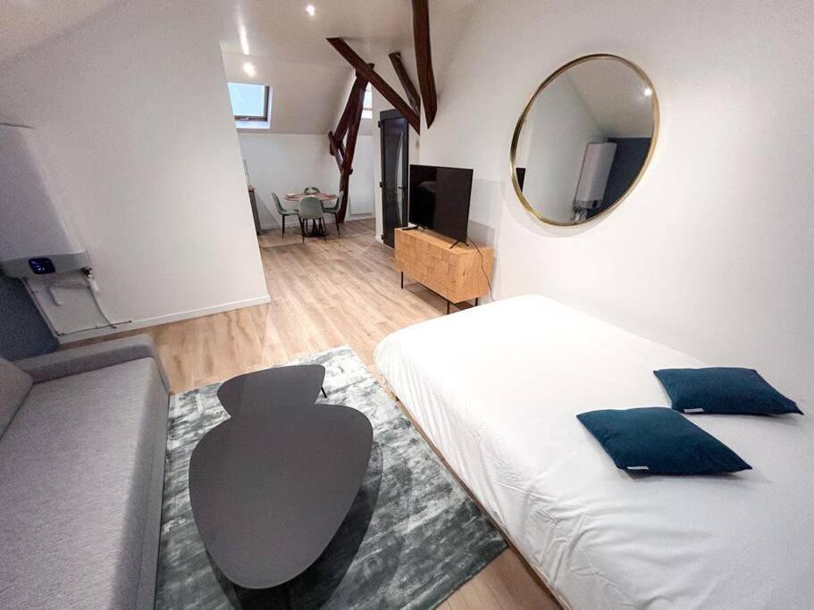 Ferienwohnung Le Cocoon Choisy-Le-Roi - Wifi, Parking Gratuit, Rer C Exterior foto